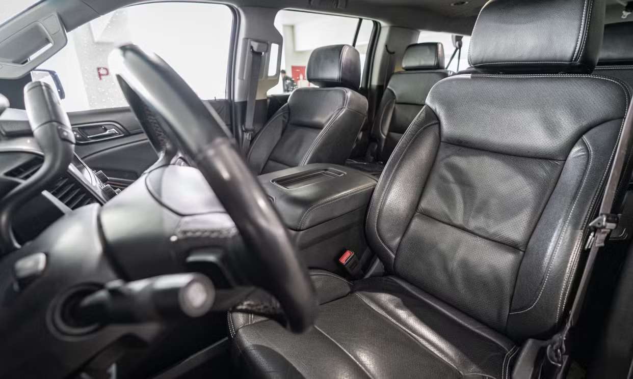 Car Image 4