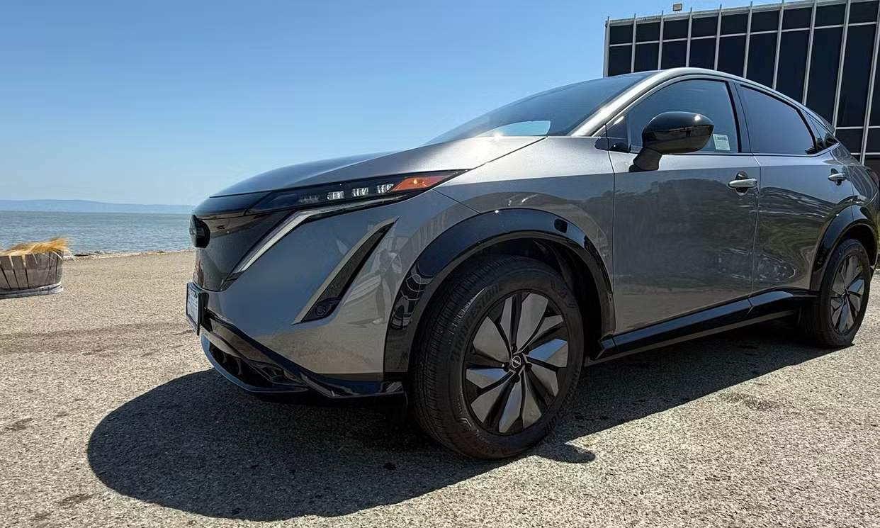 Car Image 3