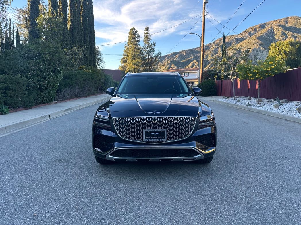 Car Image 4