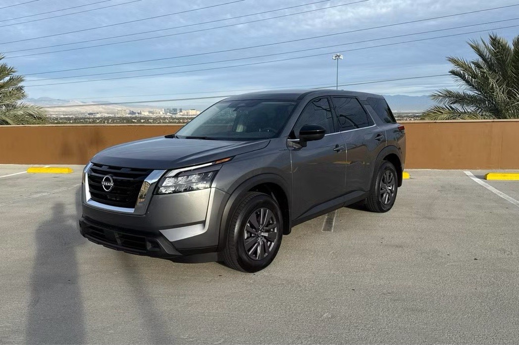 Car Image 3