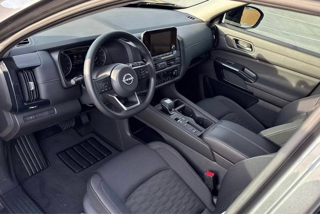 Car Image 2
