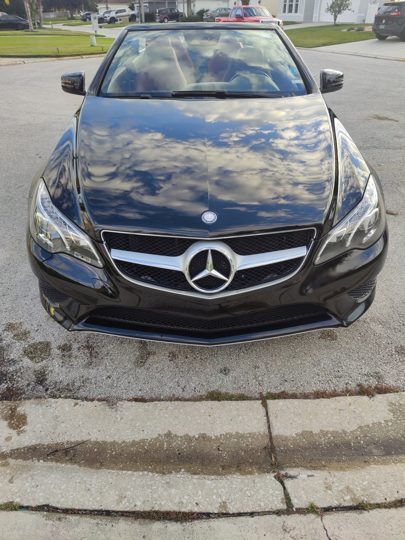 Distance Engineering Feature Control Mercedes E-Class 2014 | Upcar
