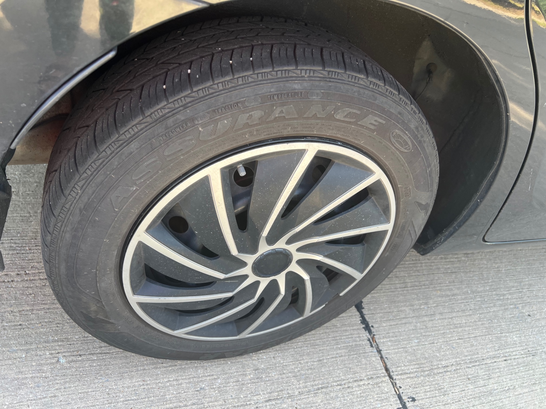 Car Image 2